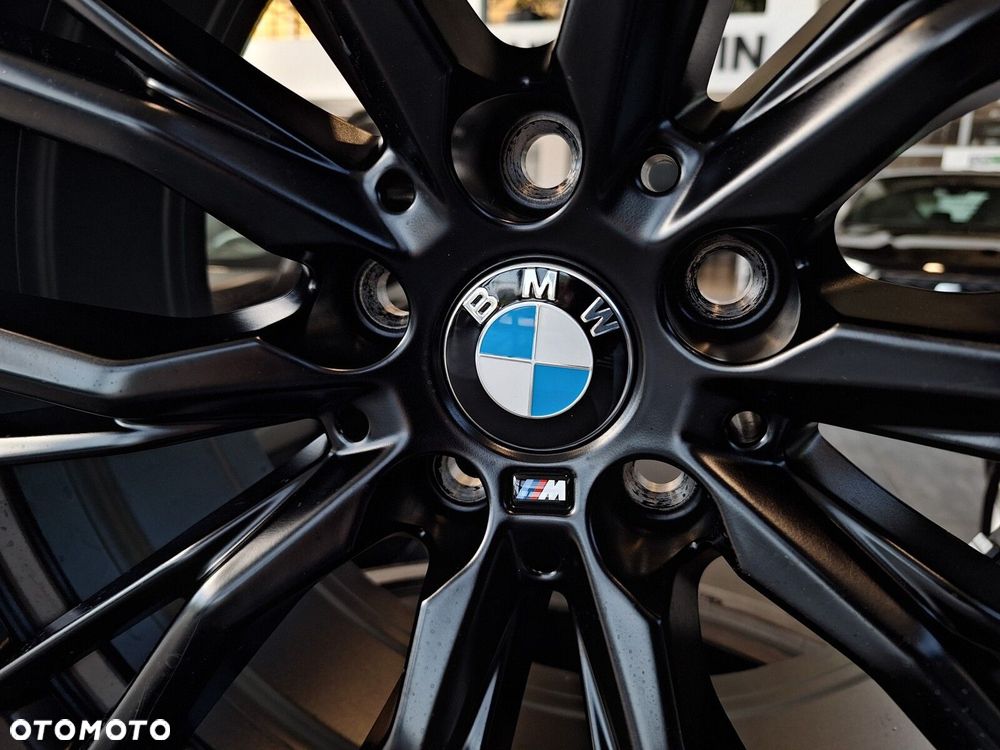 BMW Seria 3 320d xDrive mHEV M Sport - 12