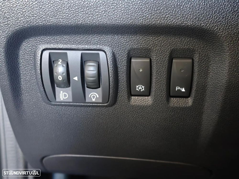 Renault Captur 0.9 TCE Exclusive - 21