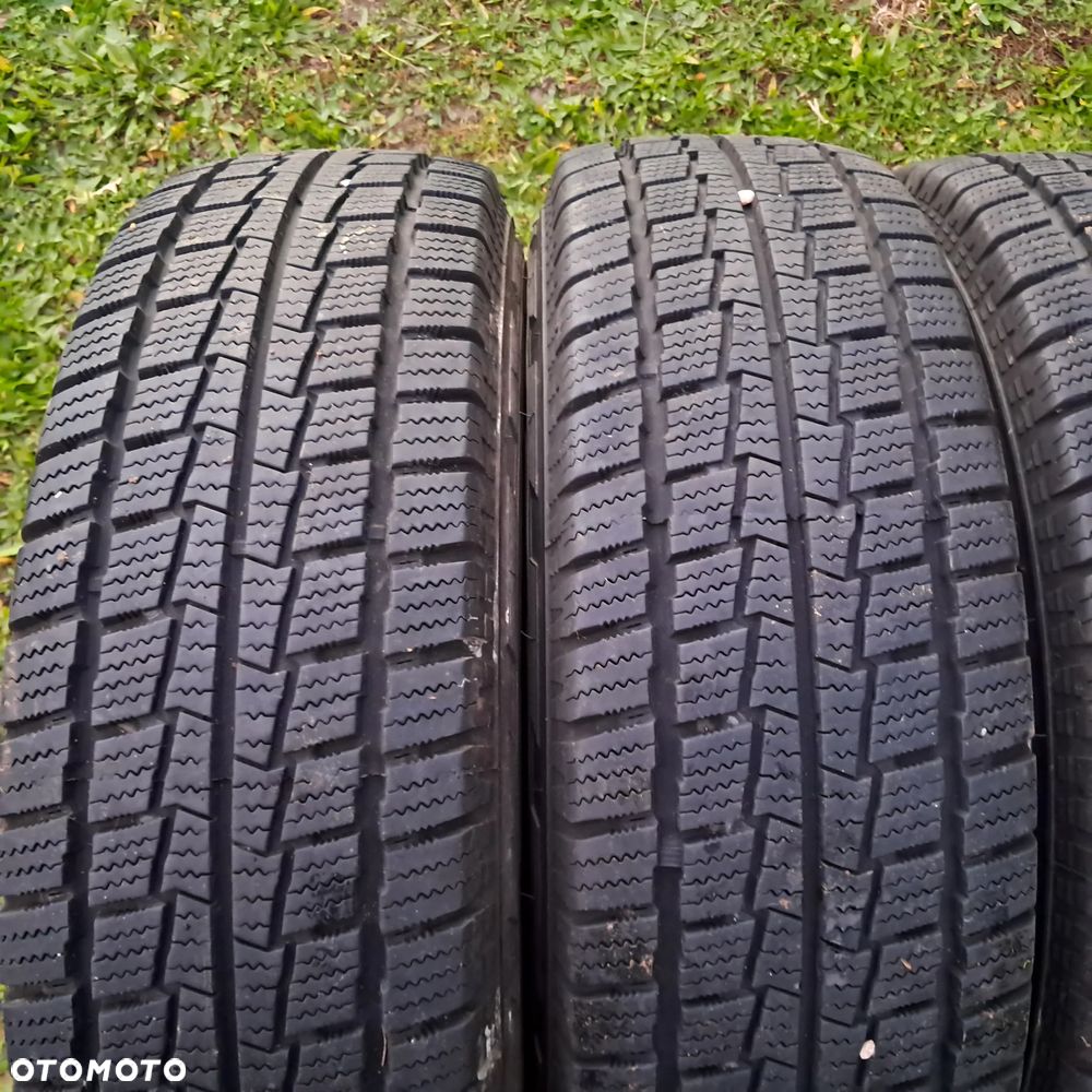 Opony zimowe   ducato jumper boxer 215/75/16C 215/75R16C Hankook komplet 4szt ładne zimowe - 3