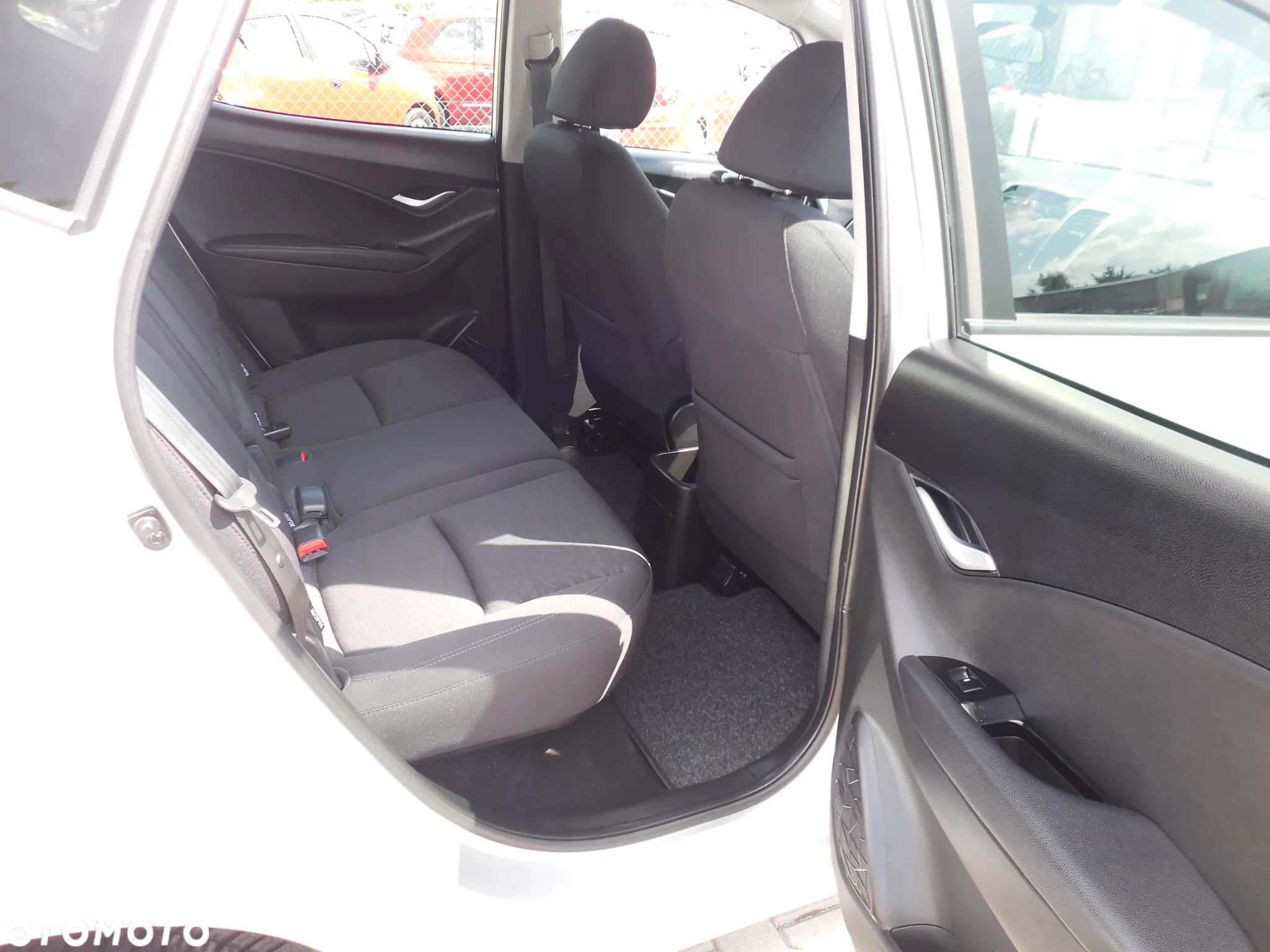 Hyundai ix20 - 12
