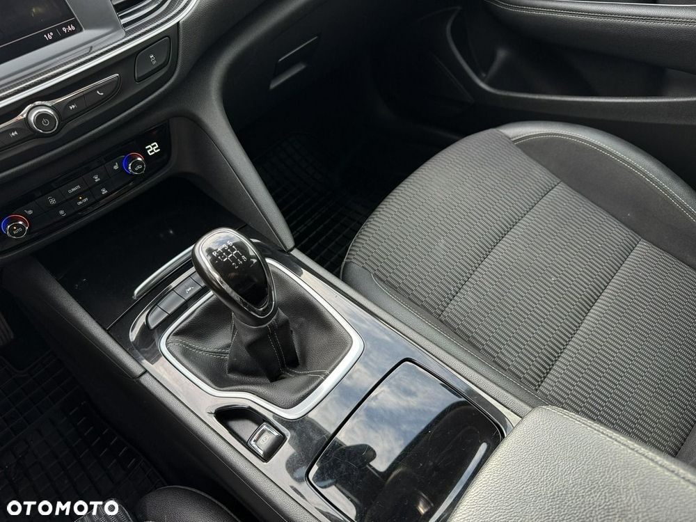 Opel Insignia 2.0 CDTI Elegance S&S - 22