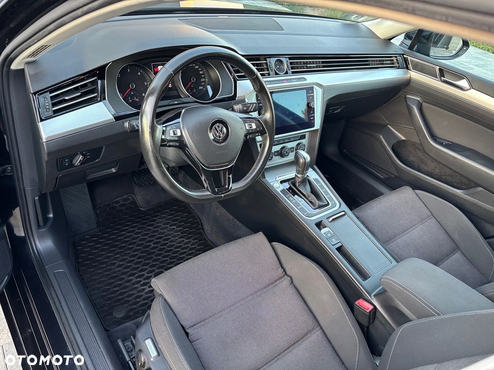 Volkswagen Passat 2.0 TDI BMT Comfortline DSG - 8