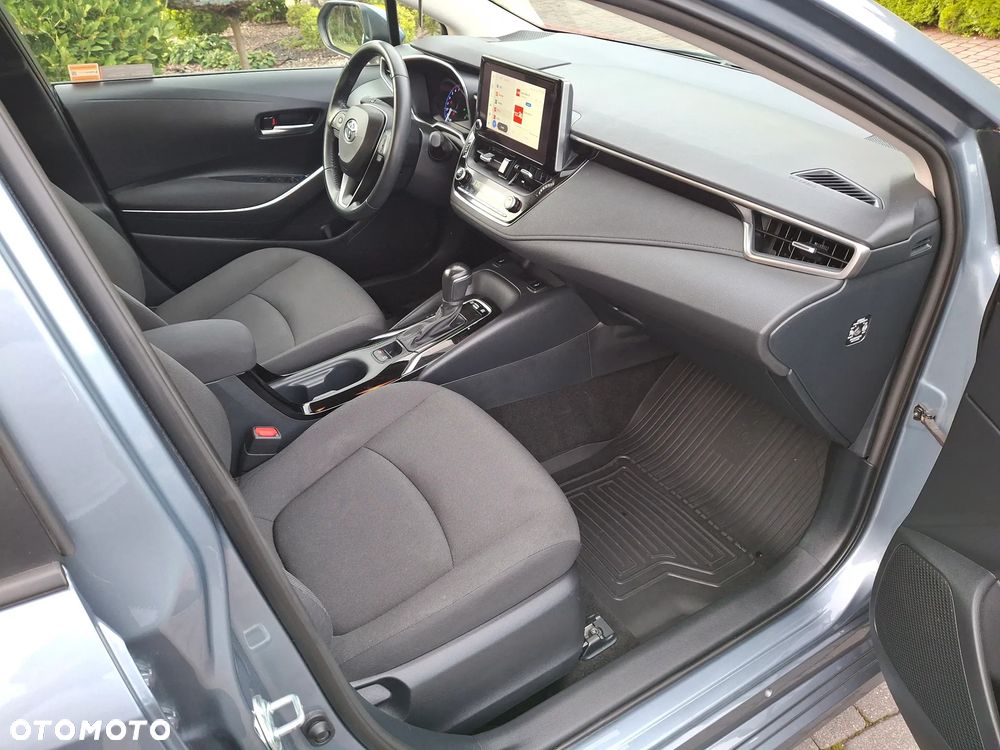 Toyota Corolla 1.8 Hybrid Comfort - 21