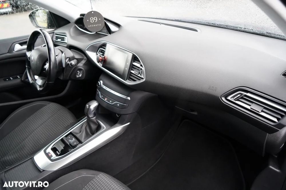 Peugeot 308 1.5 BlueHDi FAP STT EAT8 Active - 28