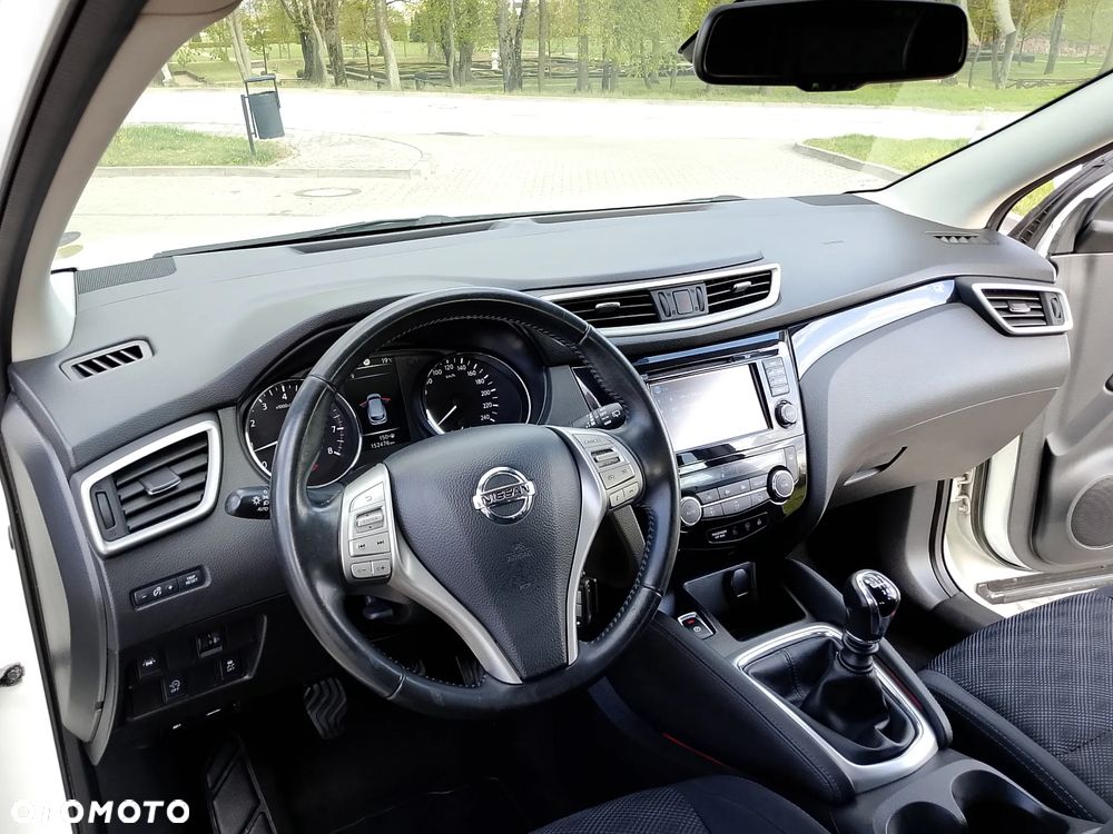 Nissan Qashqai 1.2 DIG-T Tekna+ - 19