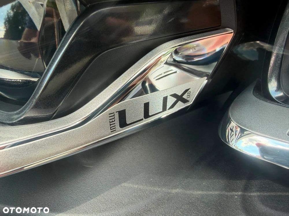 Opel Insignia 2.0 Ultimate Exclusive - 11