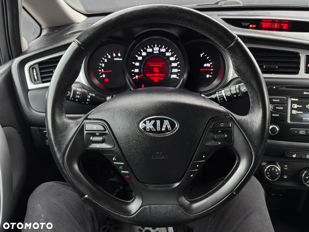 Kia Ceed 1.6 CRDi M - 12