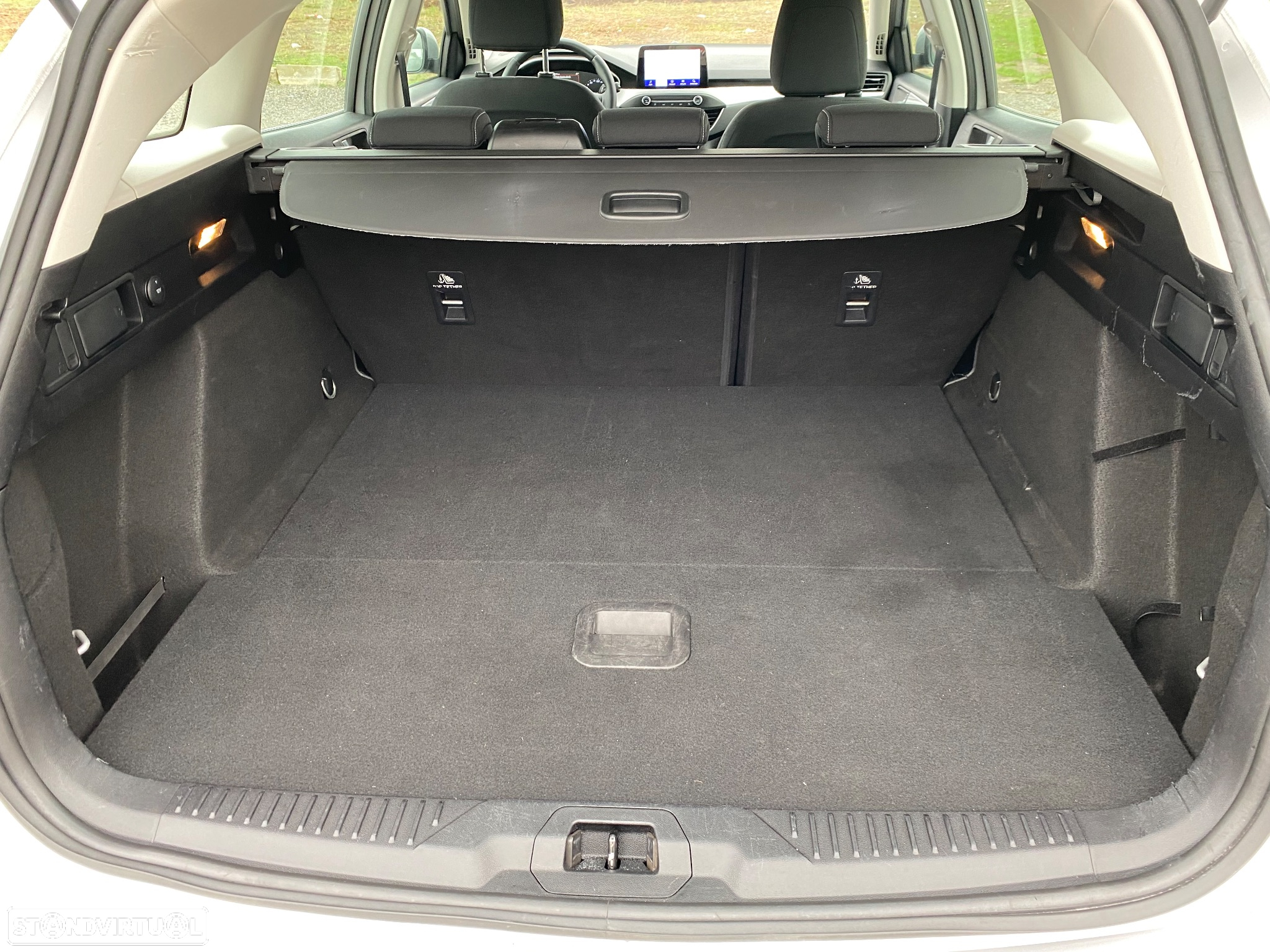Ford Focus SW 1.5 EcoBlue S&S TITANIUM DESIGN - 18