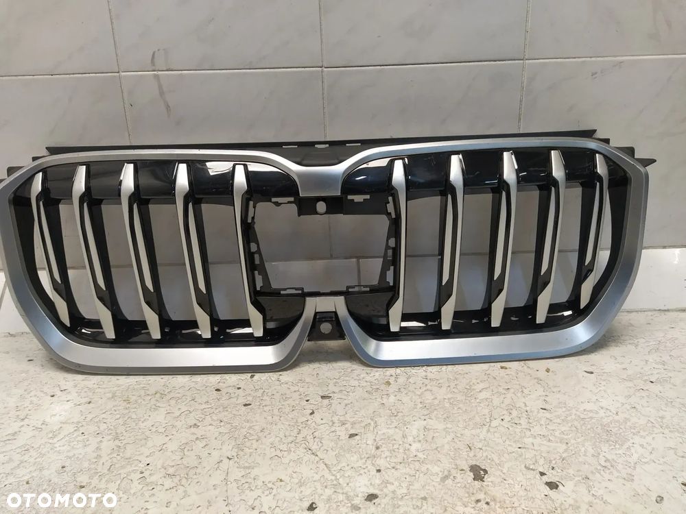BMW X1 U11 GRILL ATRAPA CHŁODNICY KRATKA NERKA NOWY ORYGINAŁ - 16