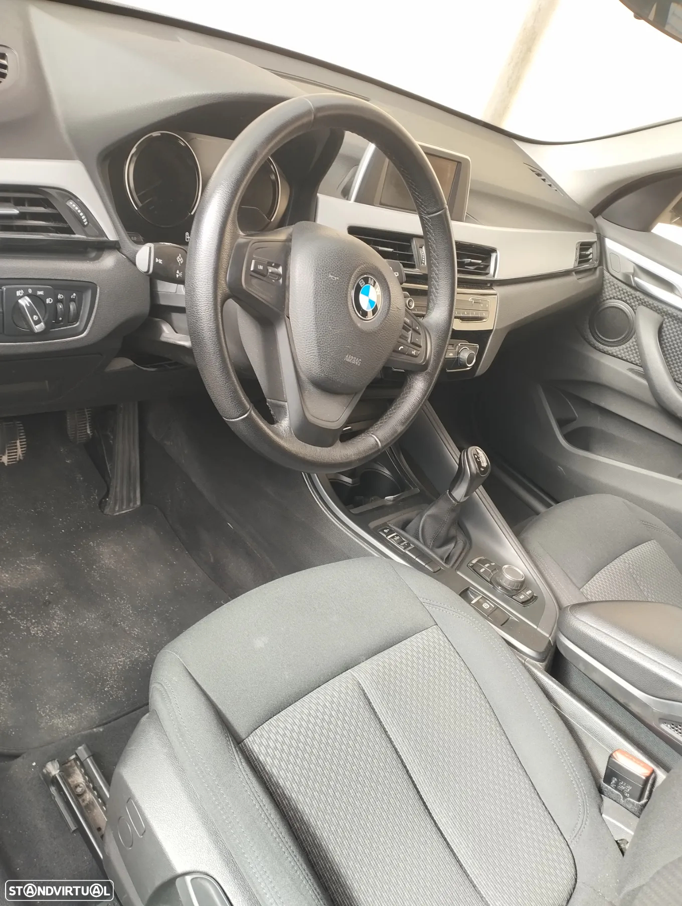 BMW X1 16 d sDrive Advantage - 4