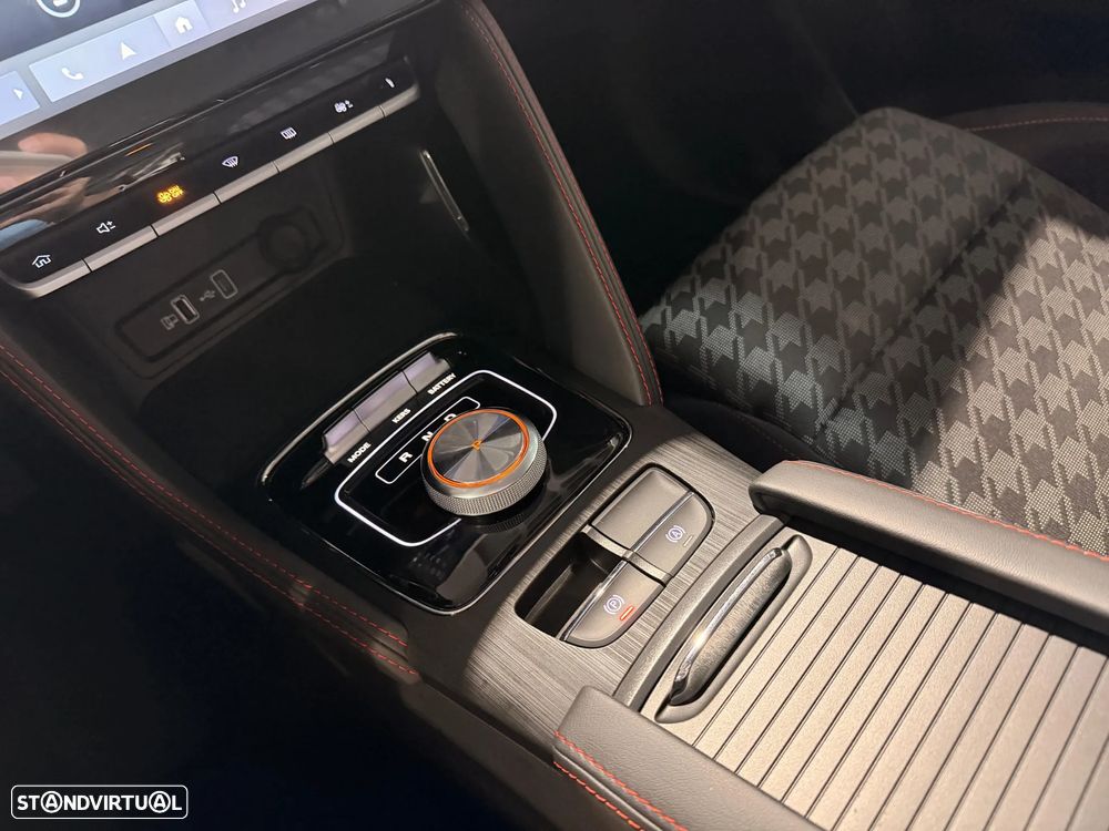 MG ZS Maximal Comfort - 18