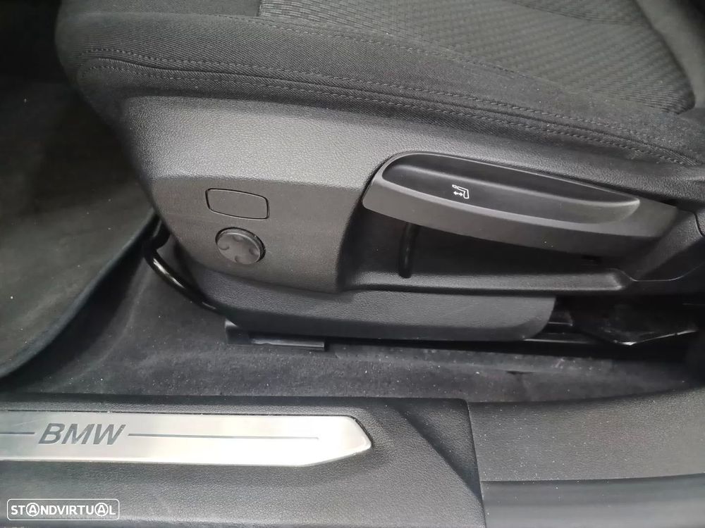 BMW 116 i Aut. Edition Colorvision - 23