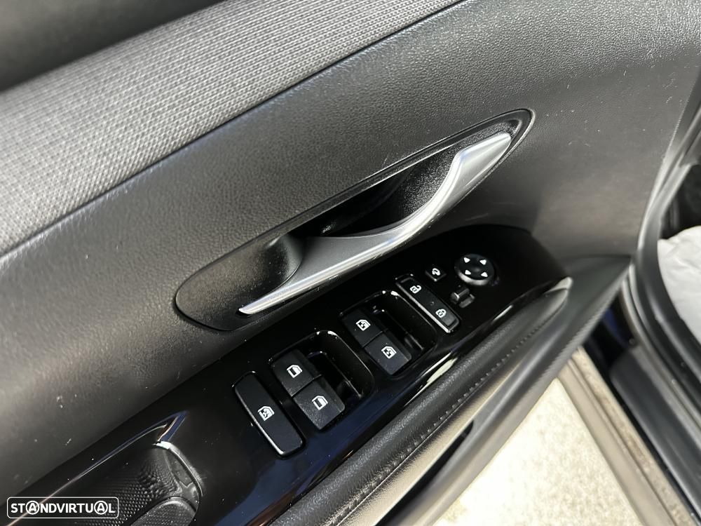 Hyundai Tucson 1.6 CRDi Vanguard DCT - 20