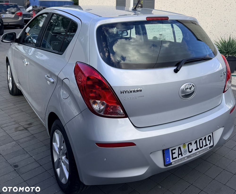 Hyundai i20 1.25 Wersja Jubileuszowa - 17