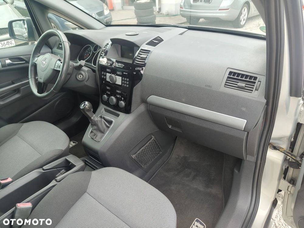 Opel Zafira 1.8 Edition 111 Jahre - 22