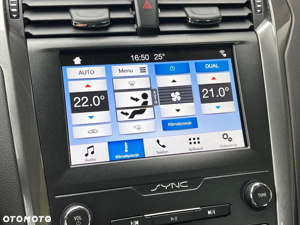 Ford Mondeo - 22