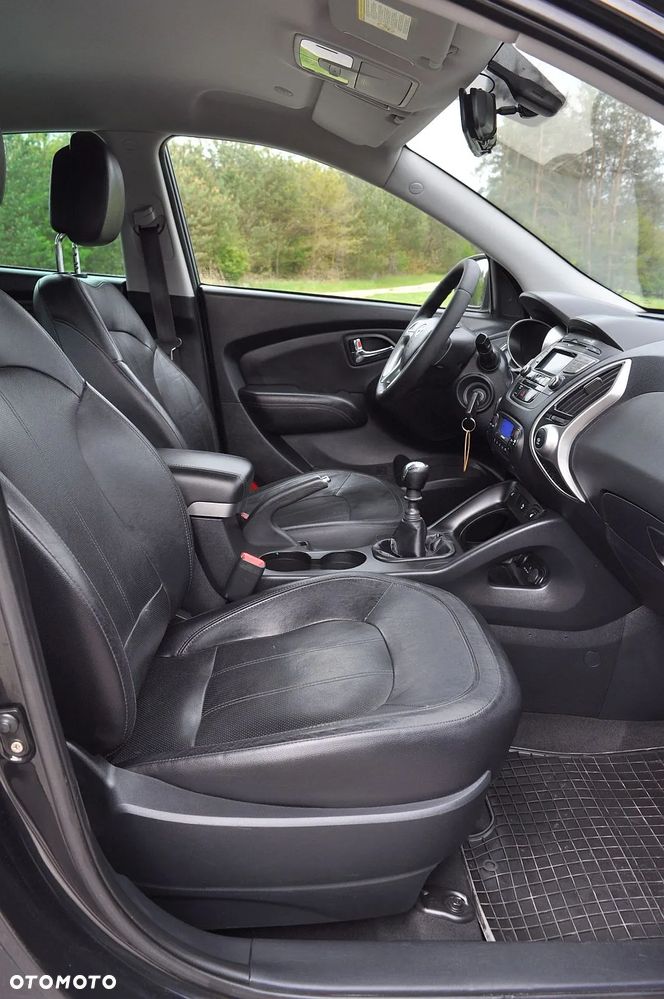 Hyundai ix35 1.7 CRDi Premium 2WD - 19