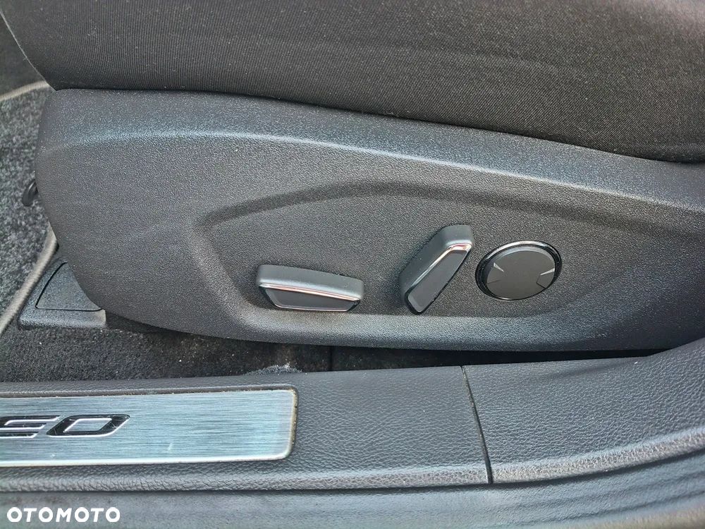 Ford Mondeo SW 1.5 EcoBoost S&S Titanium - 26