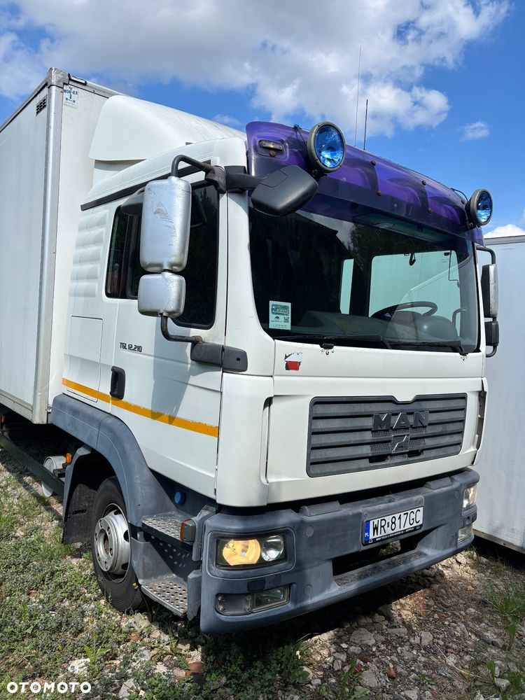 MAN TGL 12.210 - 7