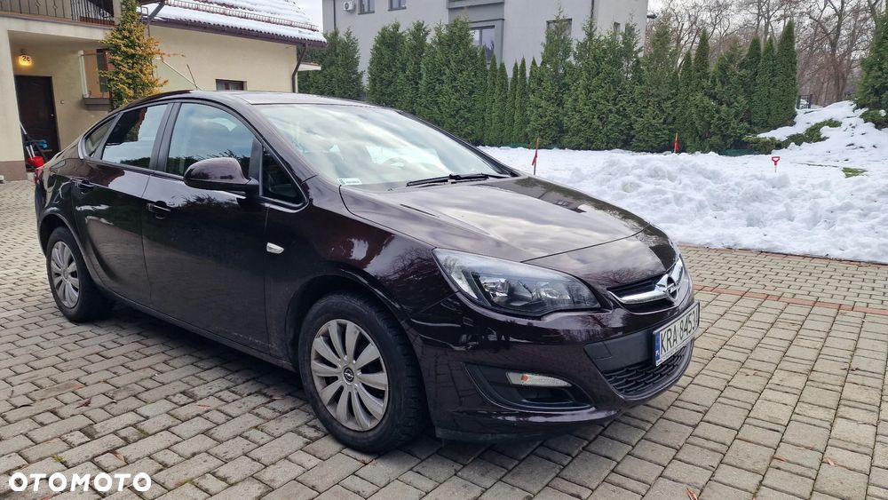 Opel Astra 1.6 Active - 1