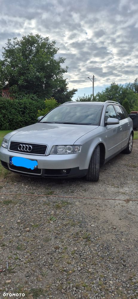 Audi A4 Avant 2.4 - 2