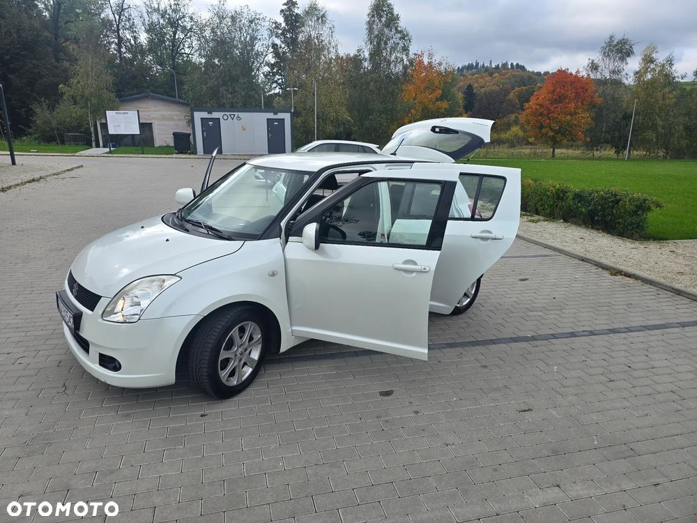 Suzuki Swift 1.3 Comfort - 20