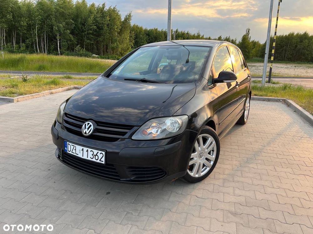 Volkswagen Golf - 2