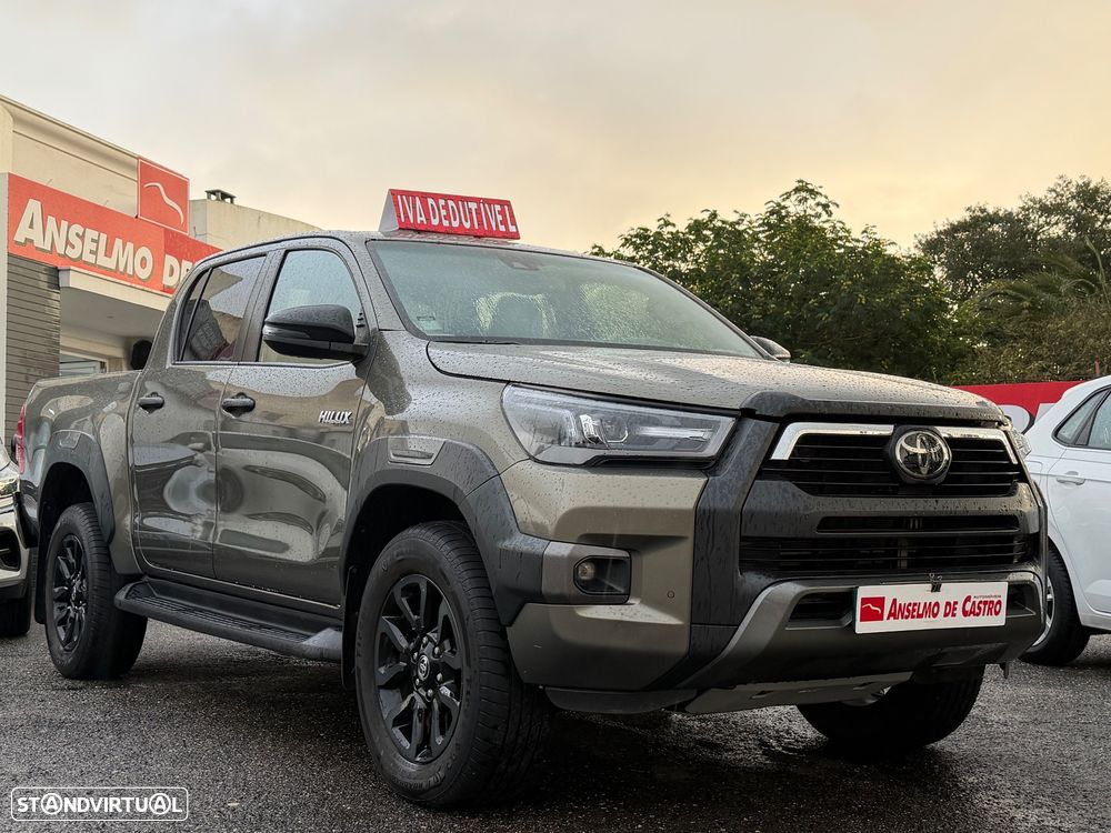 Toyota Hilux 2.8 D-4D 4WD Invincible TA - 16
