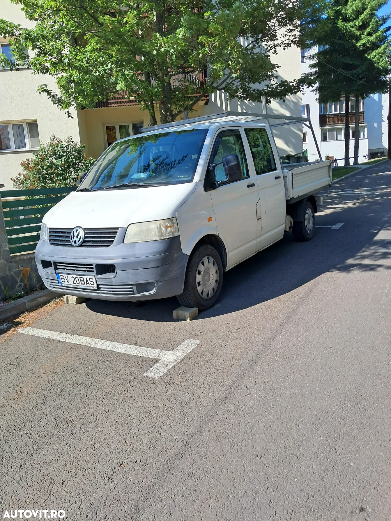 Volkswagen Transporter - 2