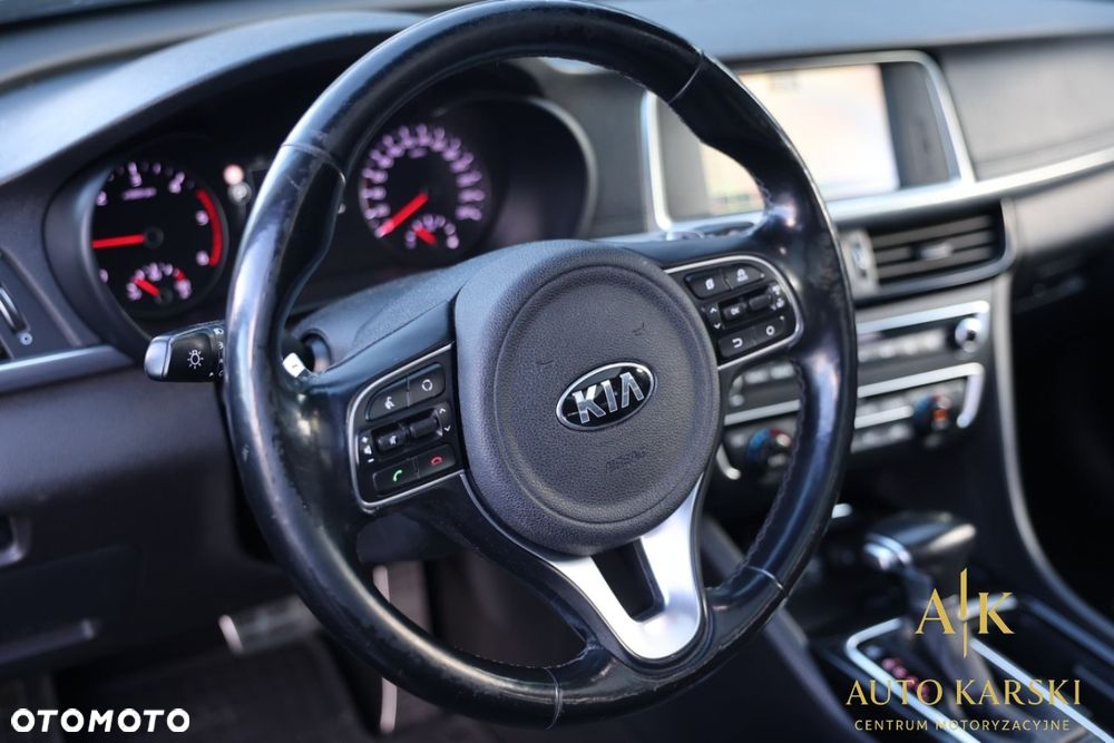Kia Optima - 20