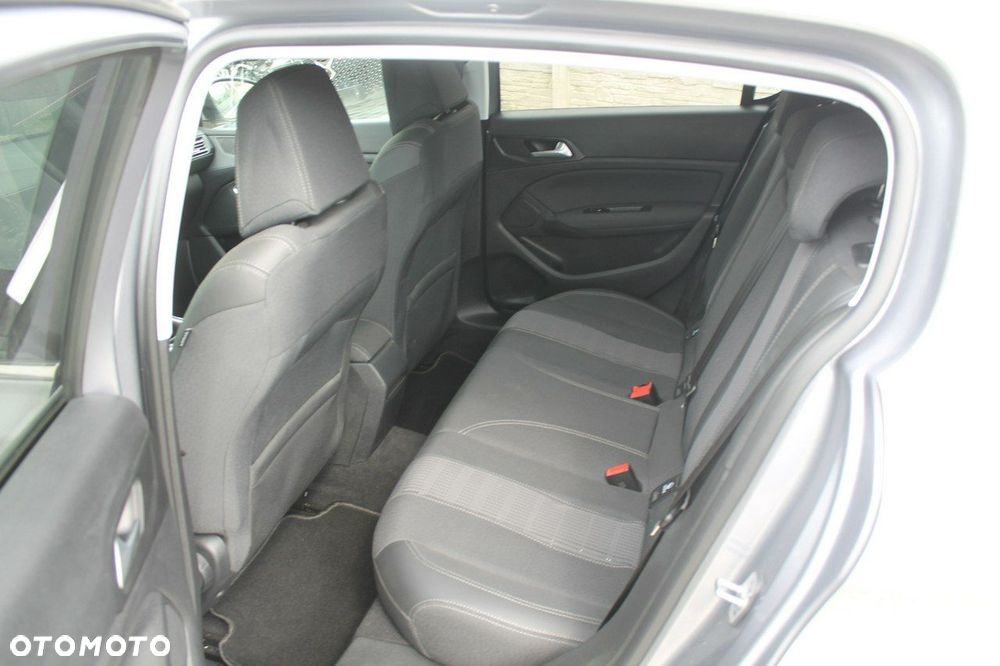Peugeot 308 - 10