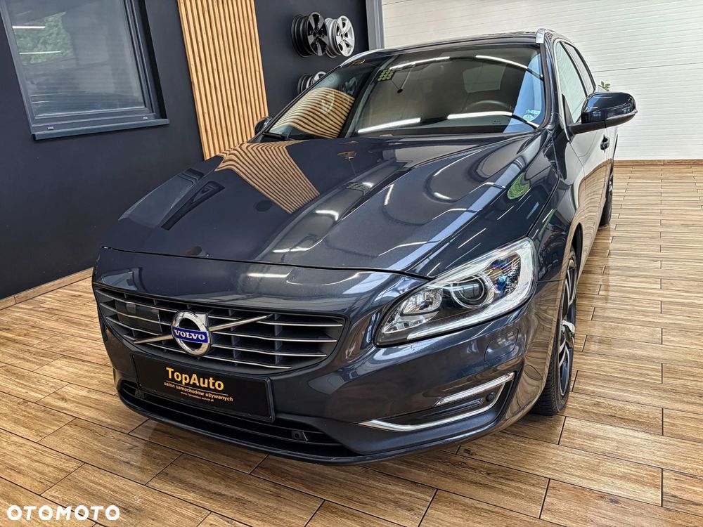 Volvo V60 D4 Geartronic Momentum - 13