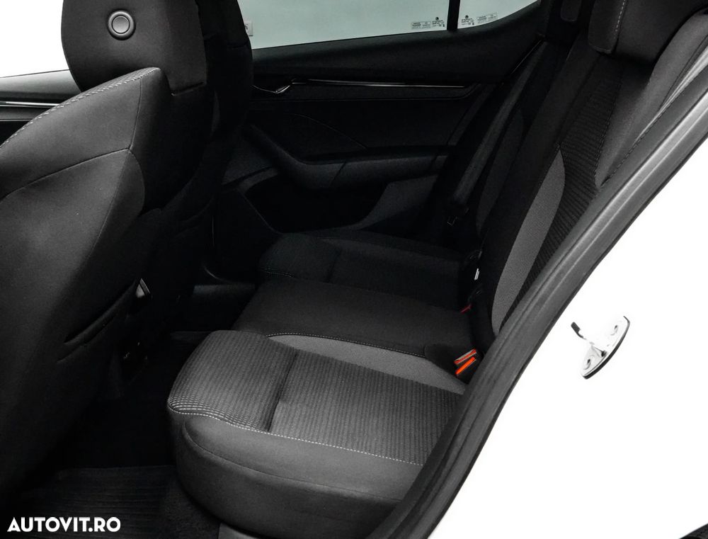 Skoda Octavia 2.0 TDI Style - 16