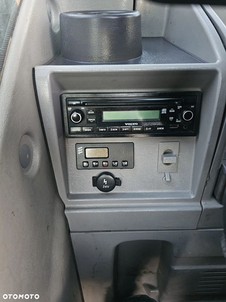 Volvo EC250 DL - 11