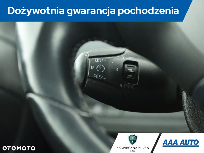 Peugeot 208 - 20