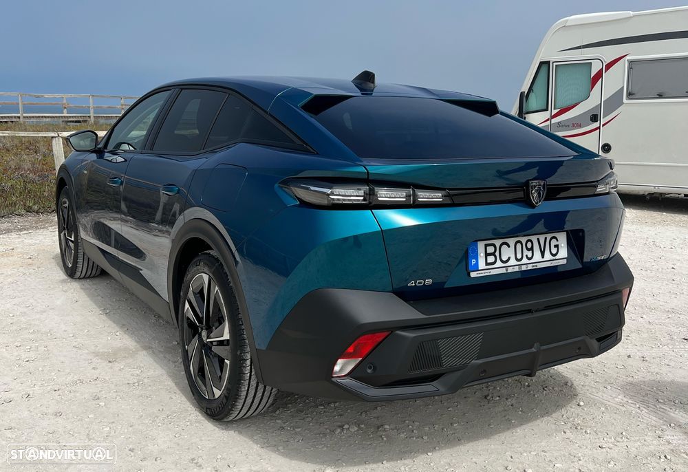Peugeot 408 - 6