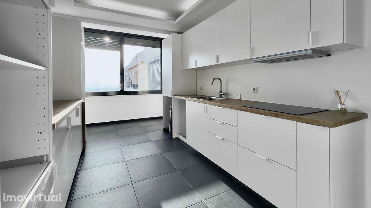 Apartamento T3 totalmente renovado em Pinhal Novo - Grande imagem: 3/14
