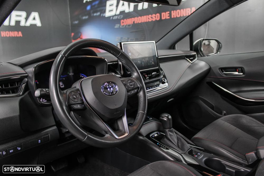 Toyota Corolla Touring Sports 1.8 Hybrid Exclusive - 24