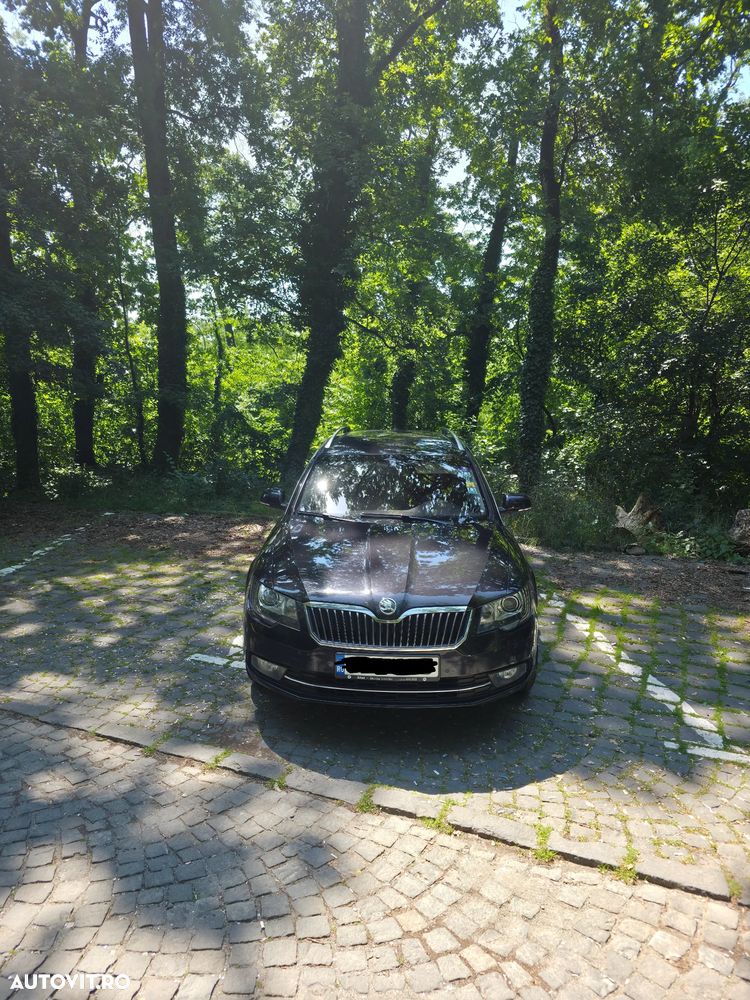 Skoda Superb 2.0 TDI 4X4 Laurin&Klement - 1