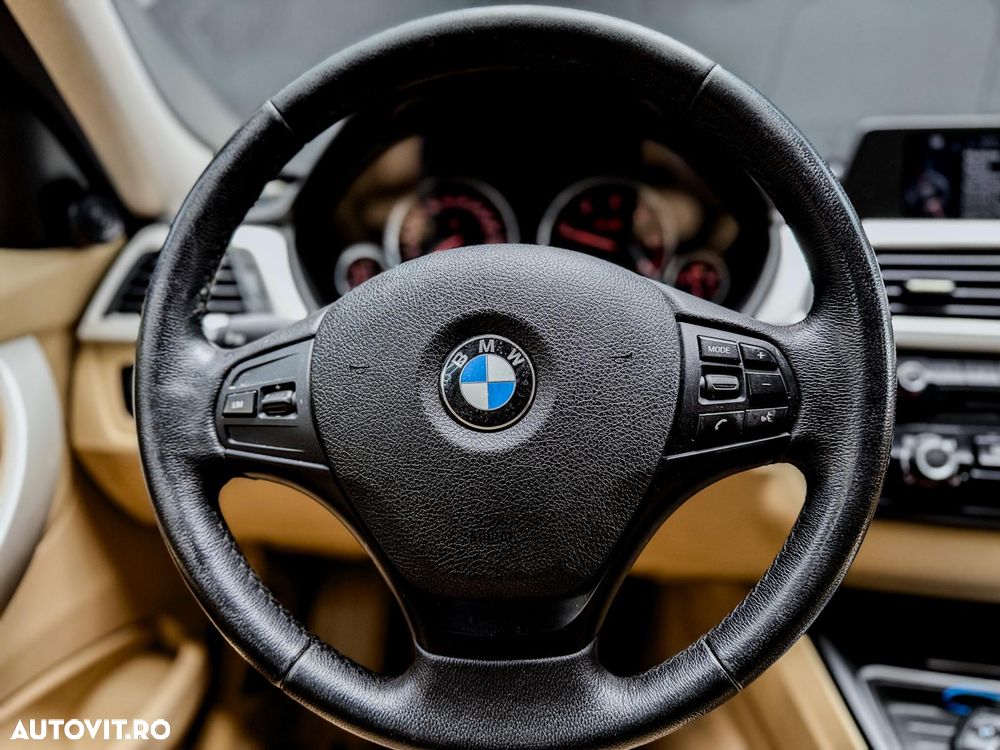 BMW Seria 3 320d Aut. Blue Performance Luxury Line - 20