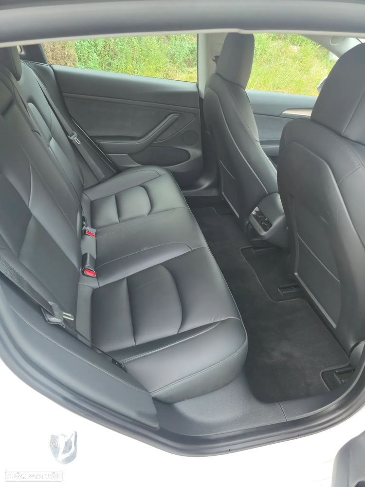 Tesla Model 3 Long Range RWD - 5