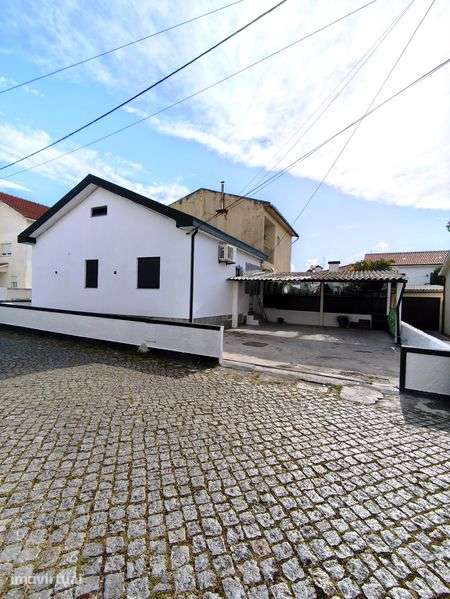 Arrenda-se Moradia Formariz - Grande imagem: 2/12