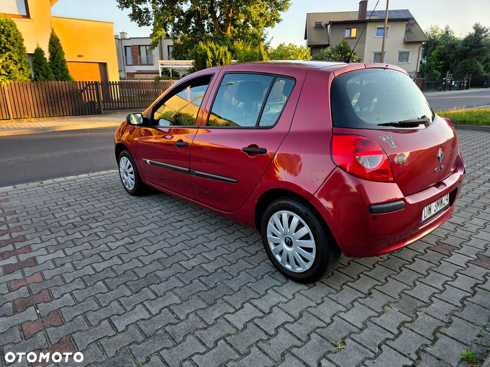 Renault Clio - 4