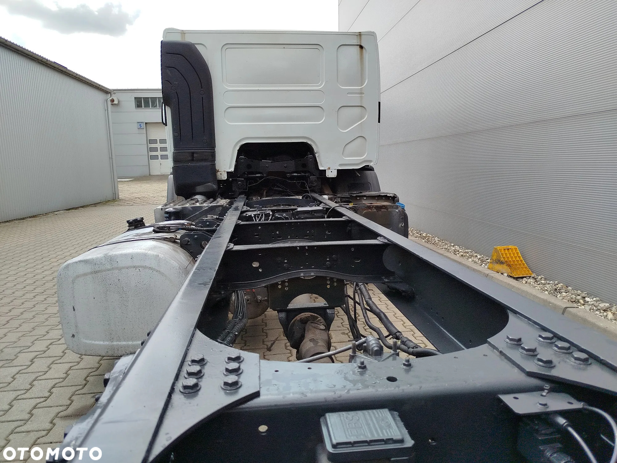 Renault PREMIUM (Podwozie z autotransportera) - 12