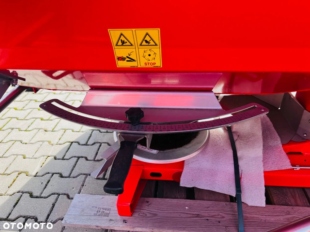 Gaspardo PRIMO E 314 precyzyjny dwutarczowy rozsiewacz nawozu - 14