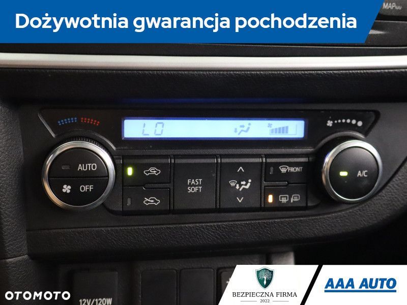 Toyota Auris - 21