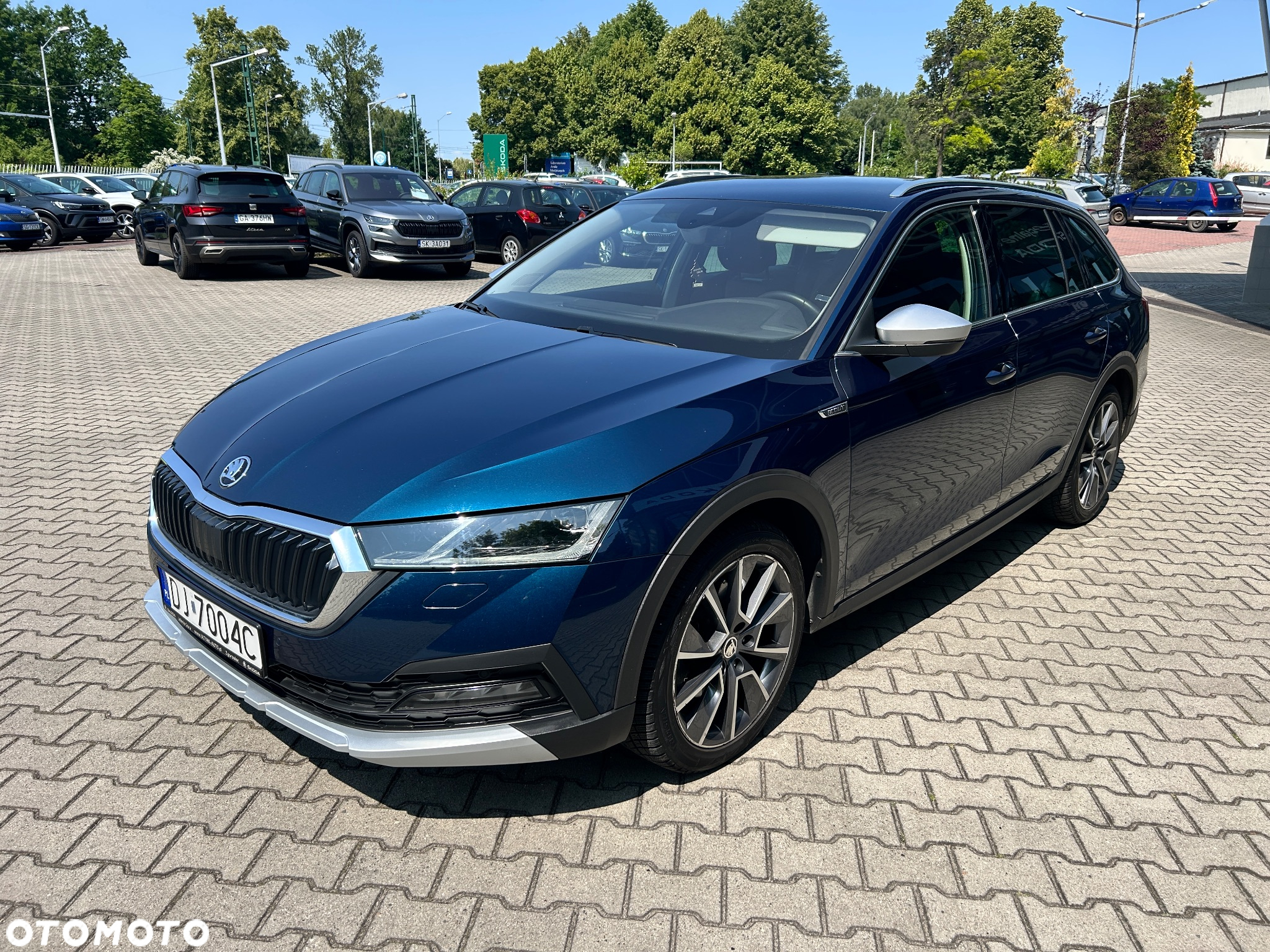 Skoda Octavia 2.0 TSI 4x4 Scout DSG - 9