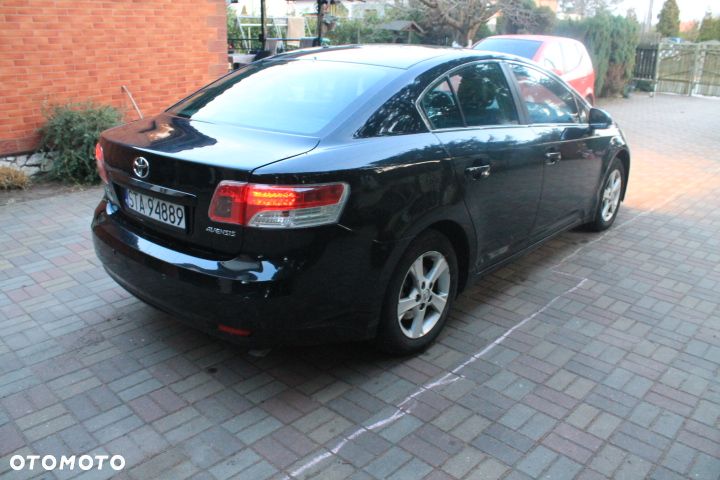 Toyota Avensis 2.0 D-4D Platinium - 6