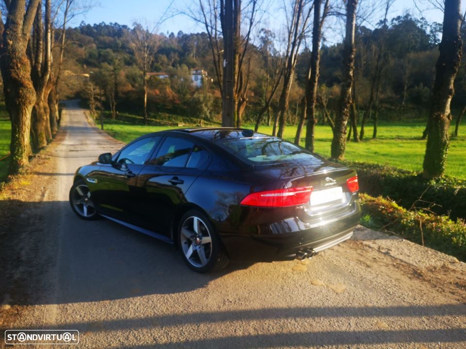 Jaguar XE 2.0 D R-Sport Aut. - 4