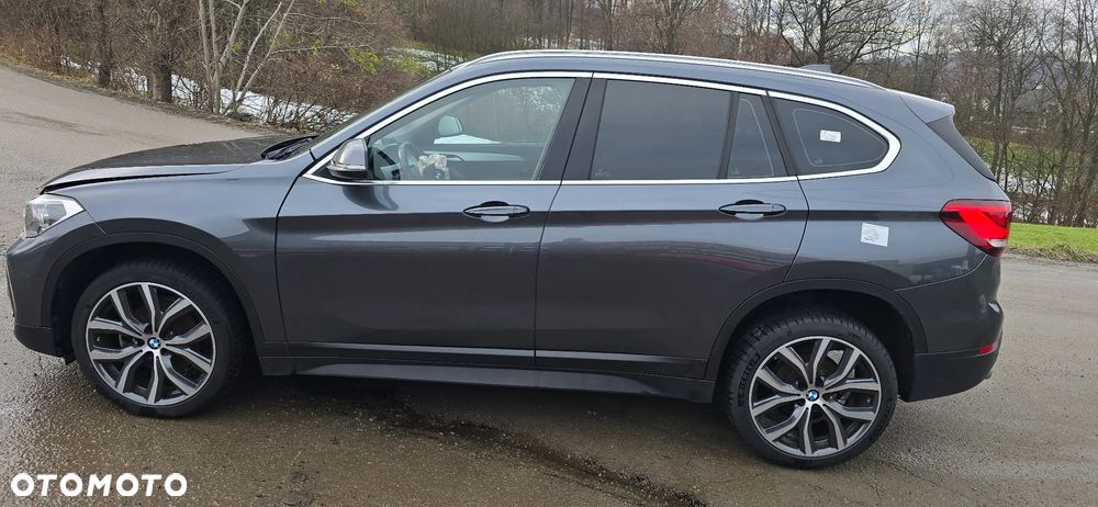 BMW X1 sDrive20d Sport Line - 27